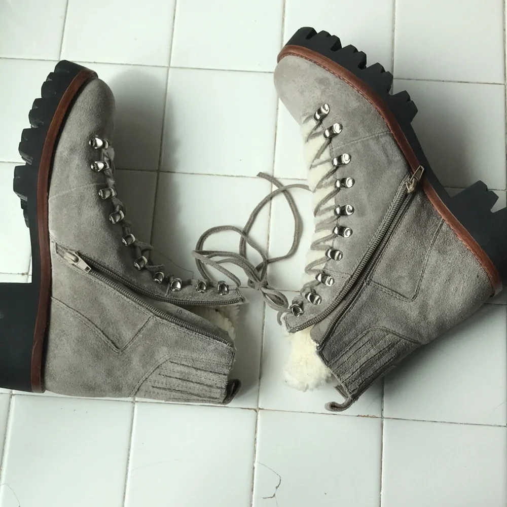 New Jeffrey Campbell Culvert Sherpa boot size 8.5, 10